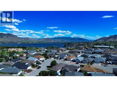 1 Finch Crescent | Osoyoos British Columbia | Slide Image Two