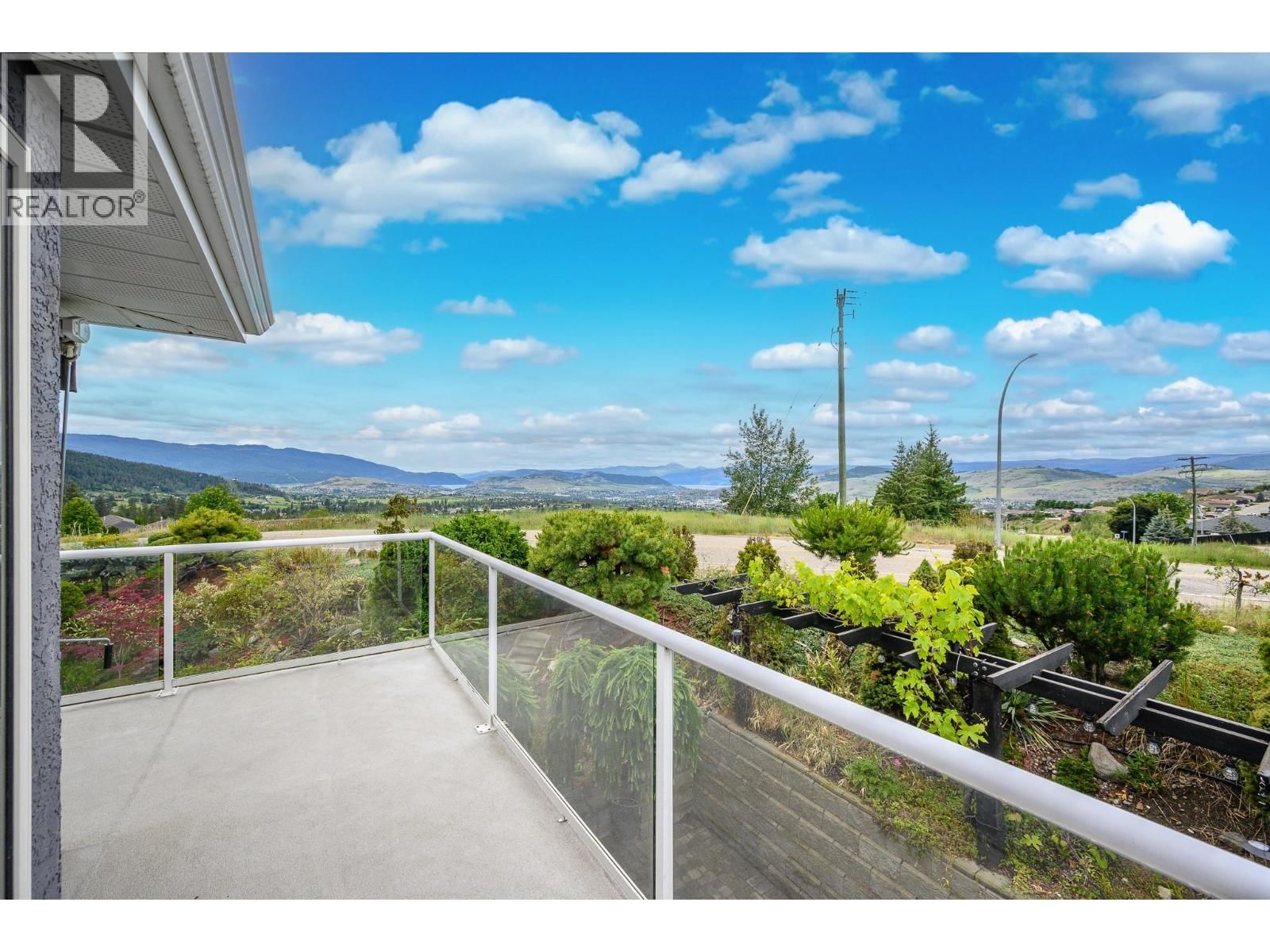 6901 Manning Place, Vernon, British Columbia V1B 2Y6