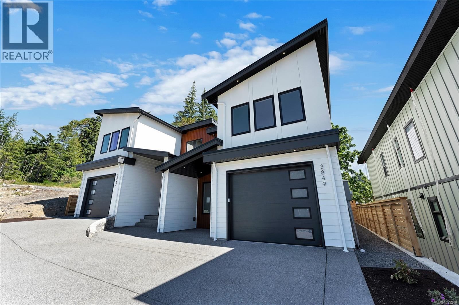 3849 Olympian Way property photo