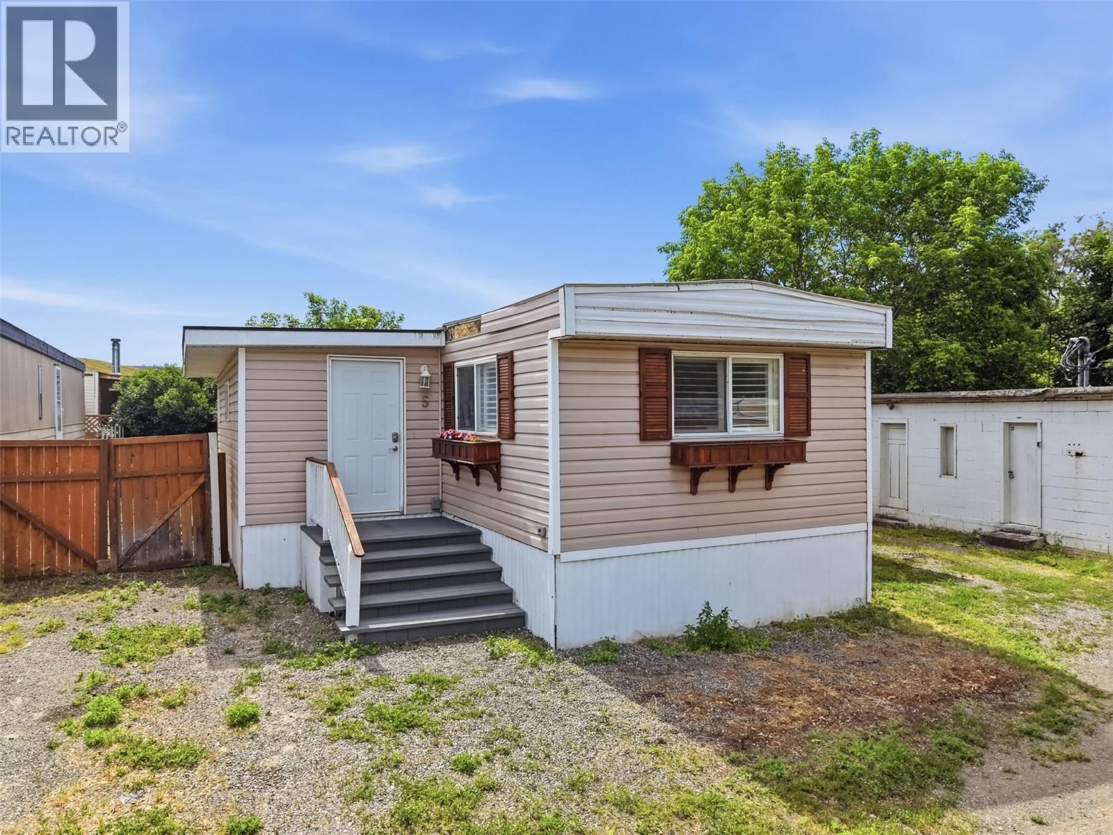 4796 TRANS CANADA Highway, Kamloops, British Columbia V1S 2A8