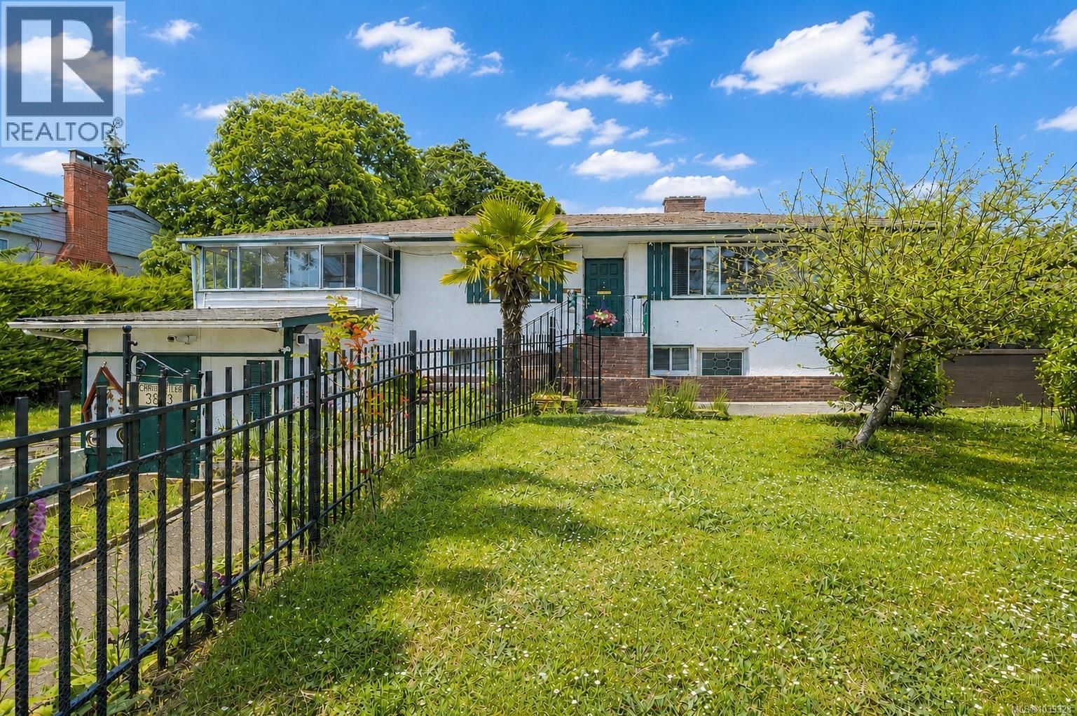 3803 Merriman Drive property photo