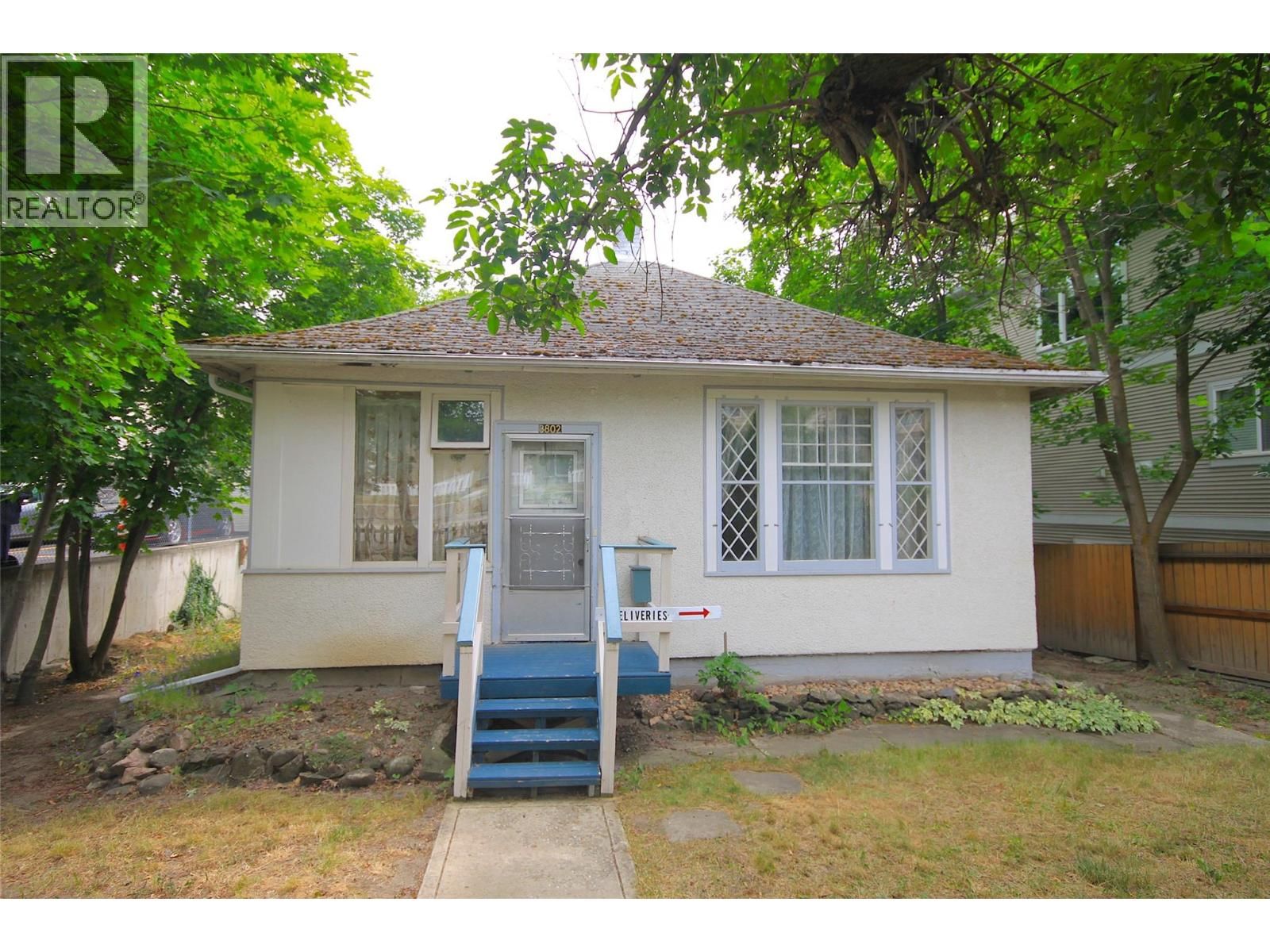 3802 32 Avenue, Vernon, British Columbia V1T 2N3