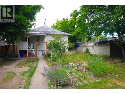 3802 32 Avenue | Vernon British Columbia | Slide Image Two