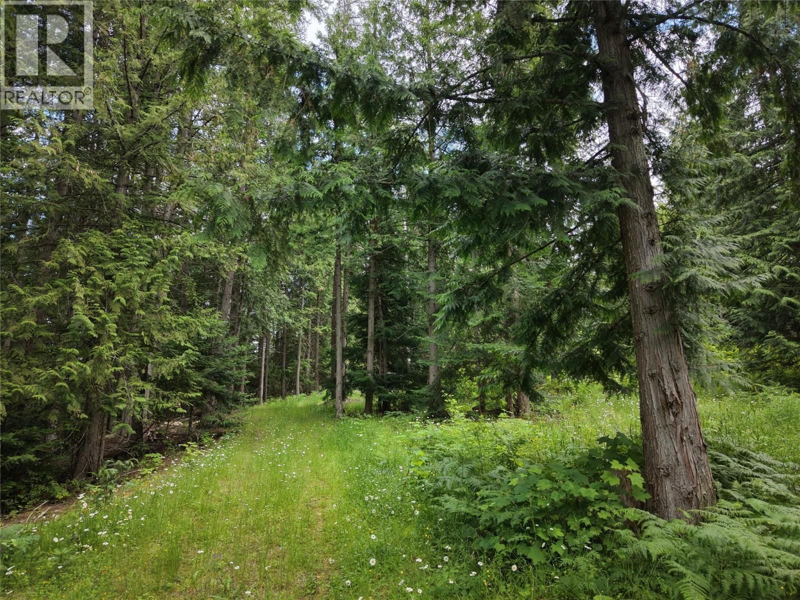 Lot 2 Bedford Road, Nelson, British Columbia V1L 6X7
