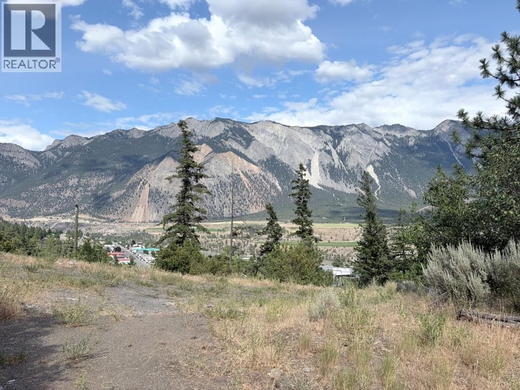 825 COLUMBIA Street, Lillooet, British Columbia V0K 1V0
