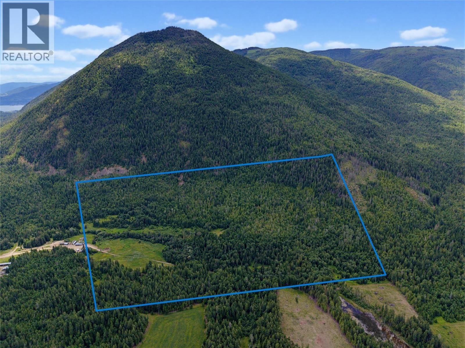  Wrights Mill Road, Tappen, British Columbia V0E 2X0