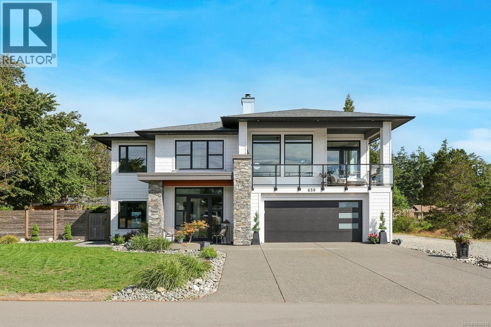 650 Lazo Road property photo