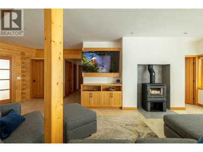 8100/8104 Silver Star Road Road | Vernon British Columbia | Slide Image Nineteen