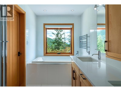 8100/8104 Silver Star Road Road | Vernon British Columbia | Slide Image Forty-seven
