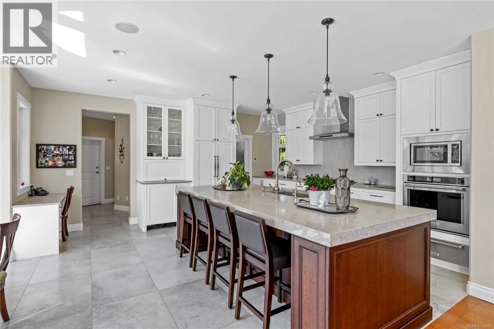 753 Rivers Edge Drive property photo