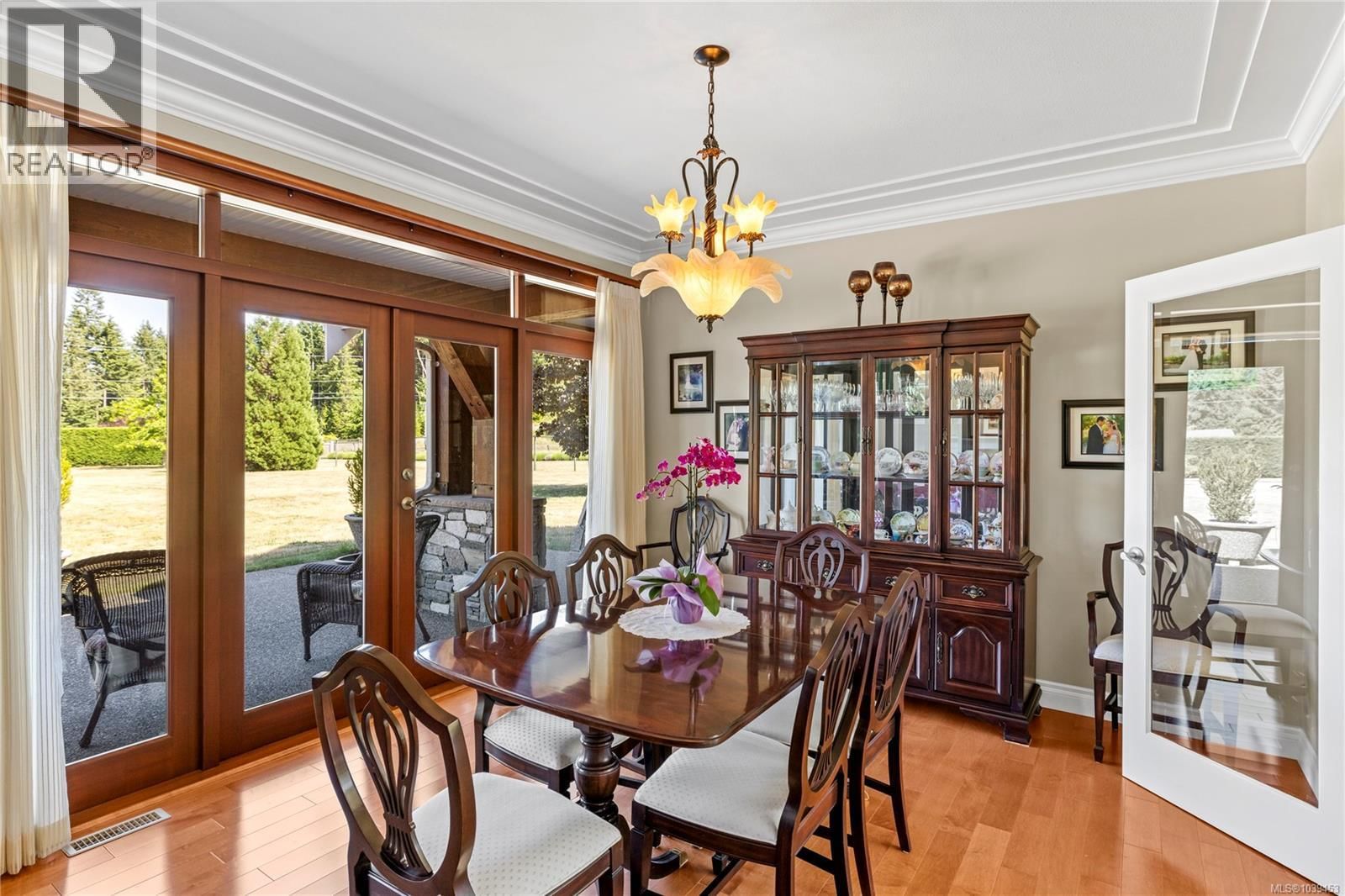 753 Rivers Edge Drive property photo