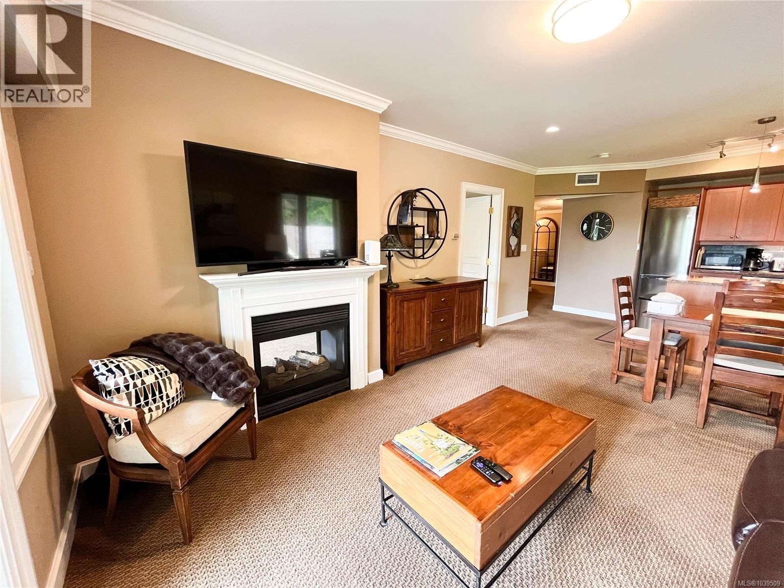 206 2326 Harbour Road property photo