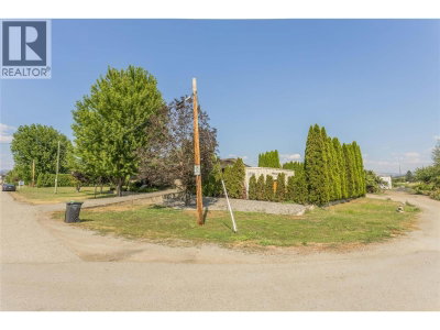 3259 St Amand Road | Kelowna British Columbia | Slide Image Forty-seven