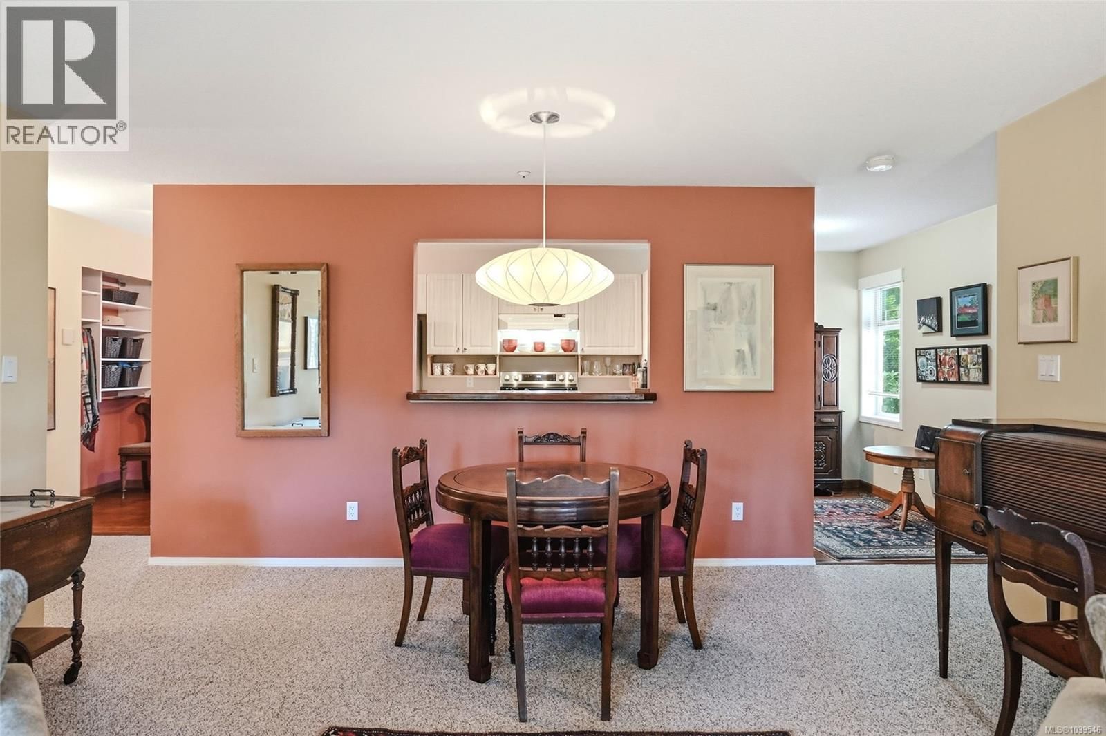 16 571 Bradley Street property photo