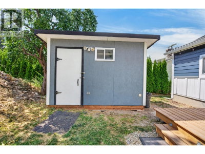 630 Okanagan SE Avenue | Salmon Arm British Columbia | Slide Image Thirty