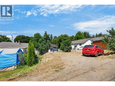 630 Okanagan SE Avenue | Salmon Arm British Columbia | Slide Image Thirty-eight