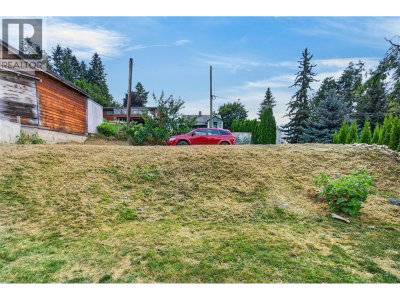 630 Okanagan SE Avenue | Salmon Arm British Columbia | Slide Image Forty-two