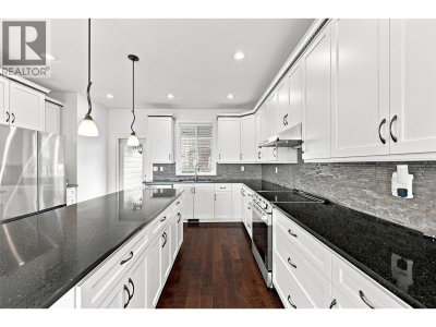 1319 Dunbar Drive | Kamloops British Columbia | Slide Image Nine