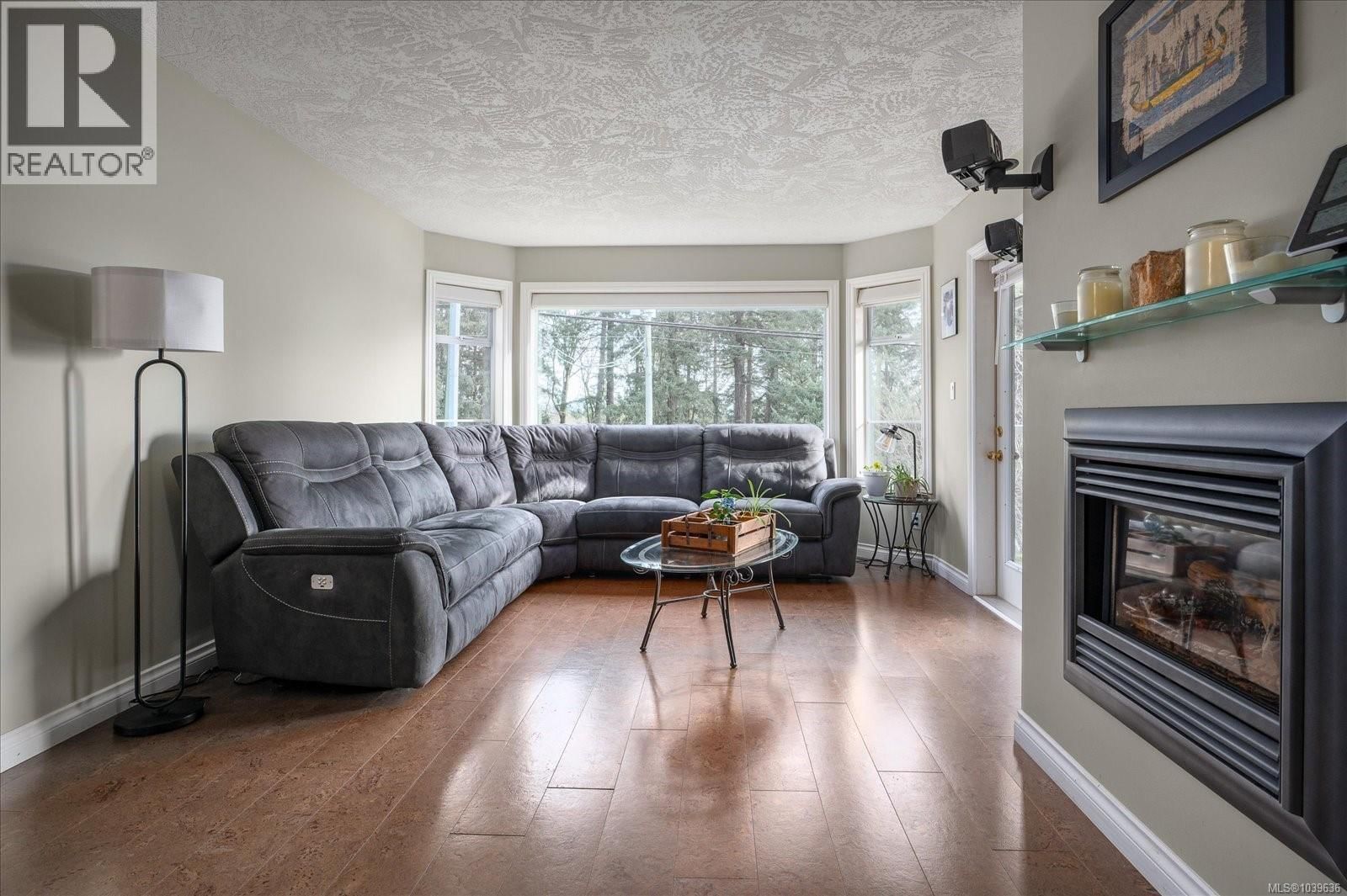 202 2 Doric Avenue property photo