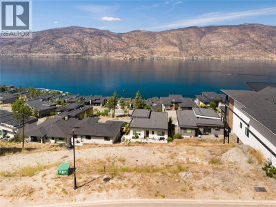 3608 Sagehill Court | Kelowna British Columbia | Slide Image Ten