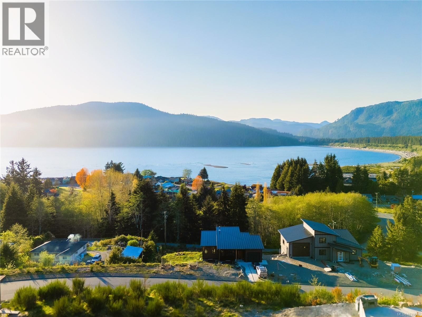 16923 Beachview Close, Port Renfrew, British Columbia V0S 1K0