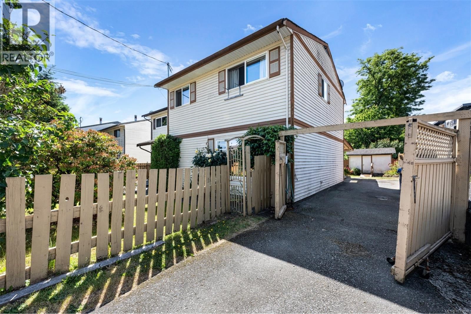 630 Dobson Road property photo