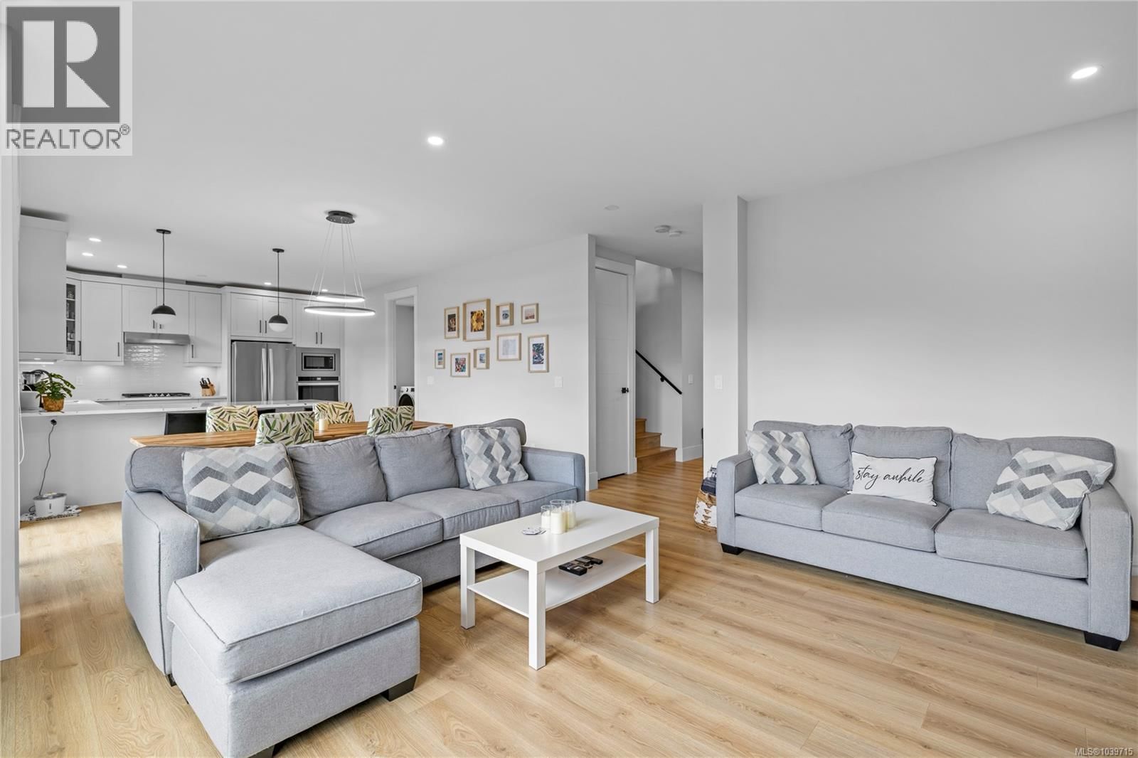 150 Cabot Court property photo