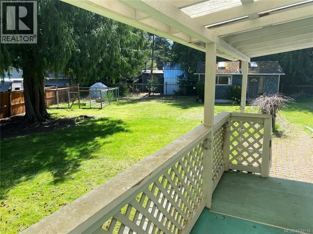 1520 King Road property photo