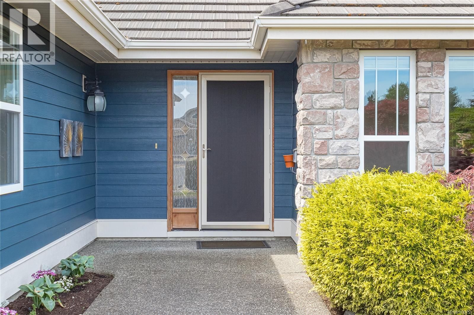 612 Morningstar Drive property photo