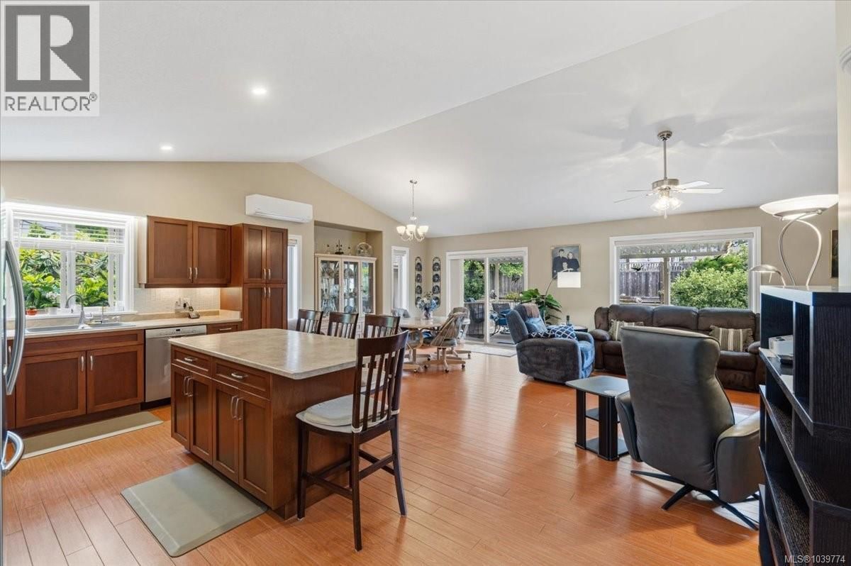 1612 Blackstone Place property photo