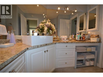 2330 Butt Road | West Kelowna British Columbia | Slide Image Eleven