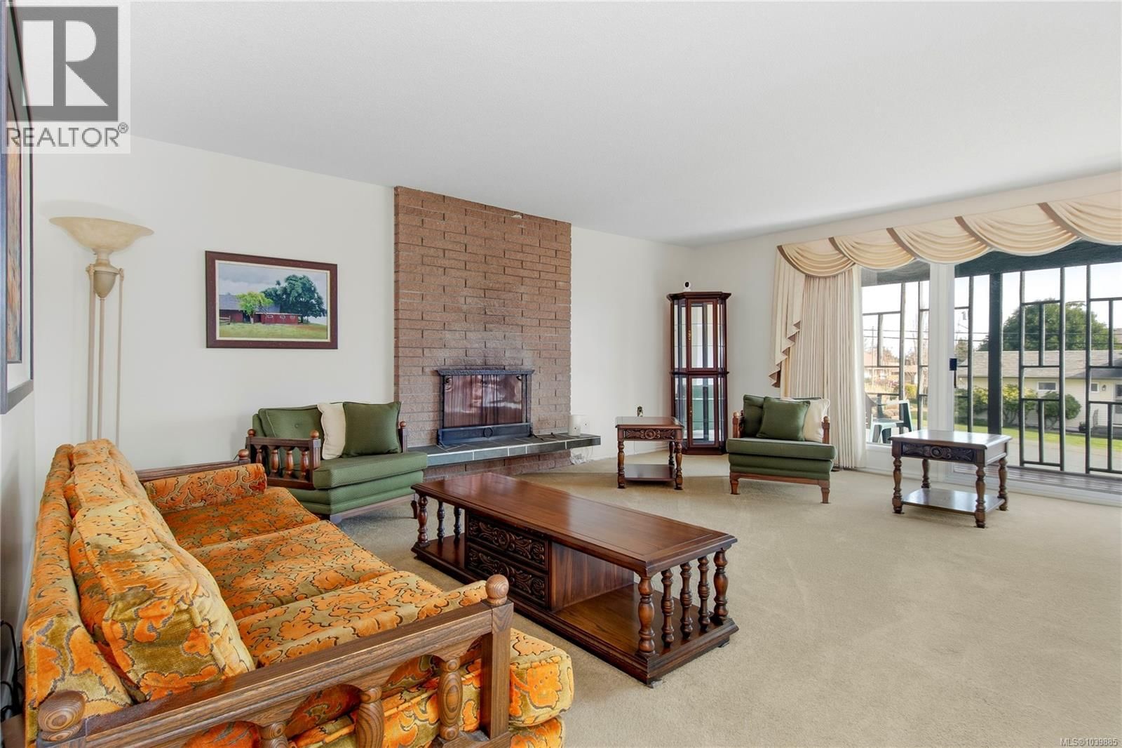 353 Aitken Street property photo