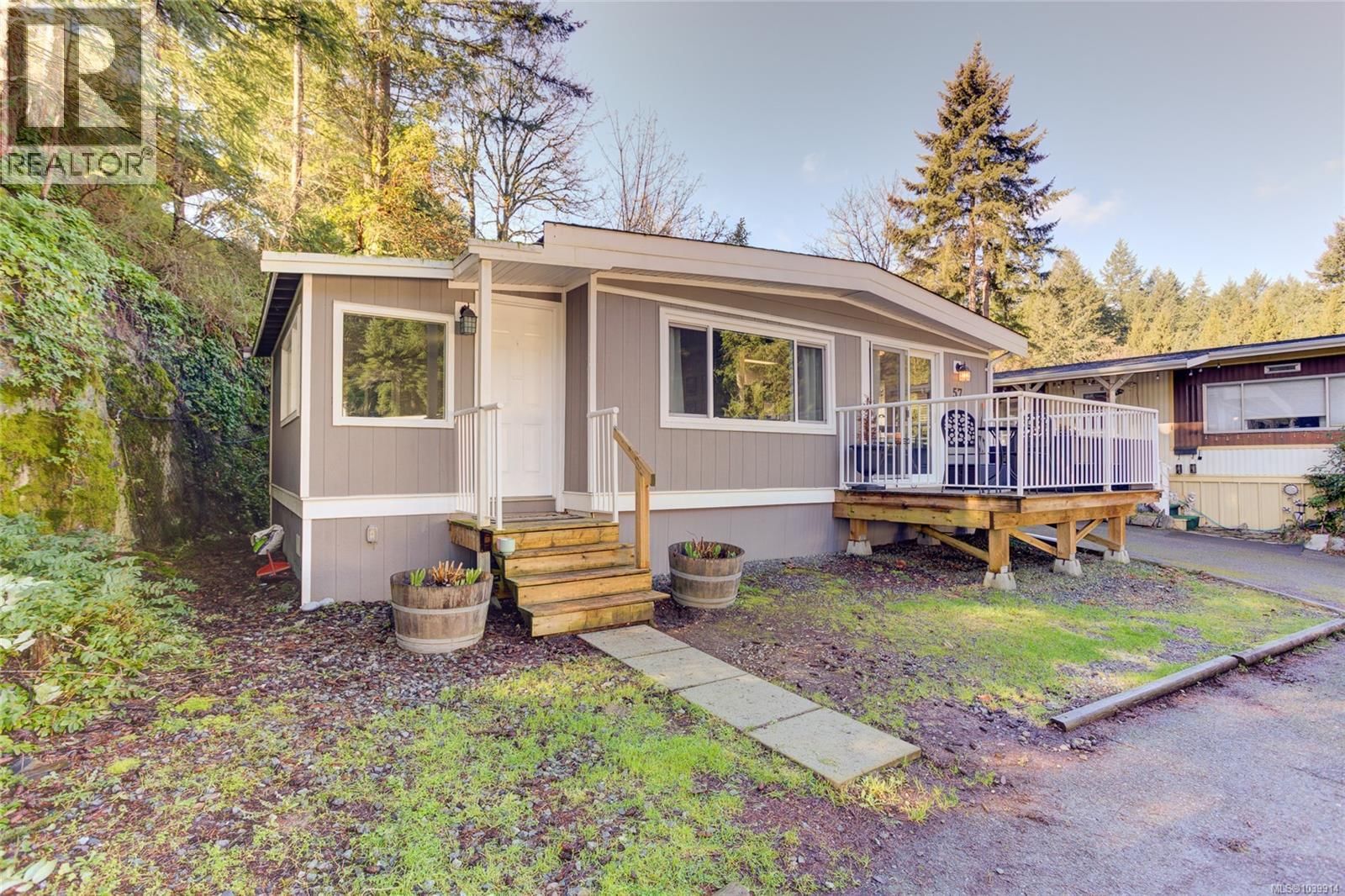 57 2817 Sooke Lake Road property photo