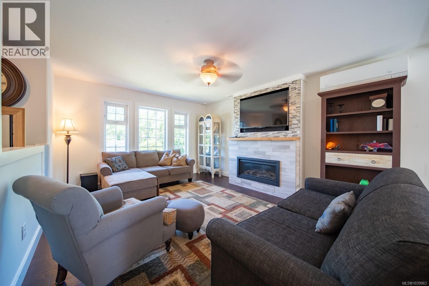 487 Ninth Street property photo