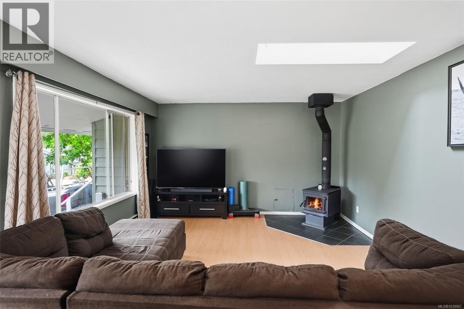 358 Aldous Road property photo