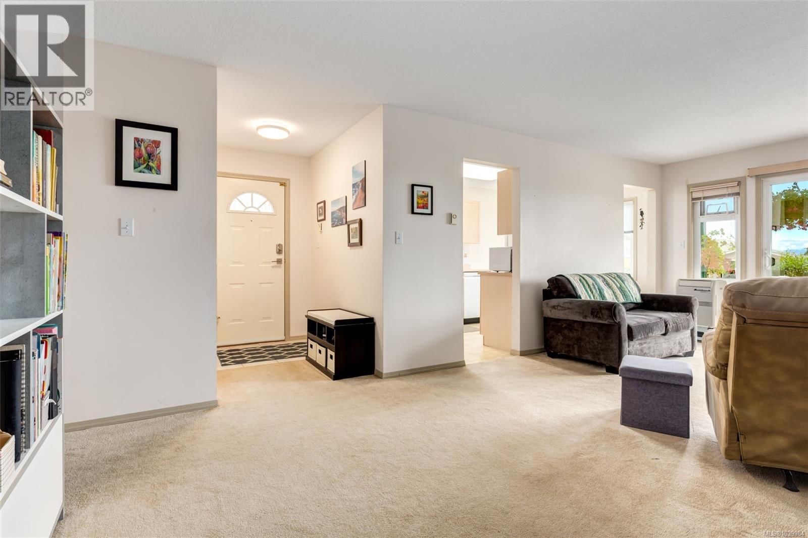 185 Bowlsby Street property photo
