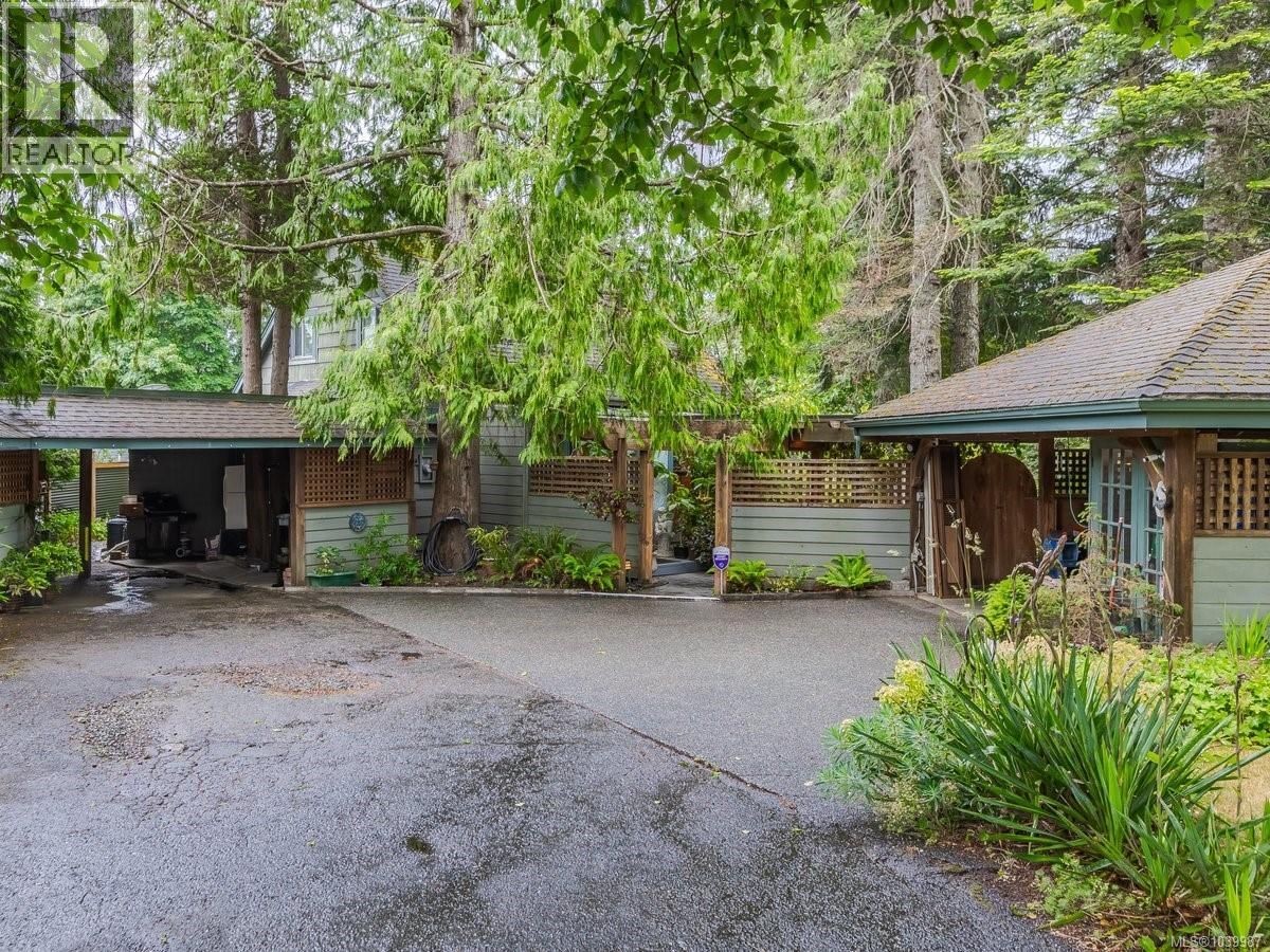 1719 Centennial Avenue property photo