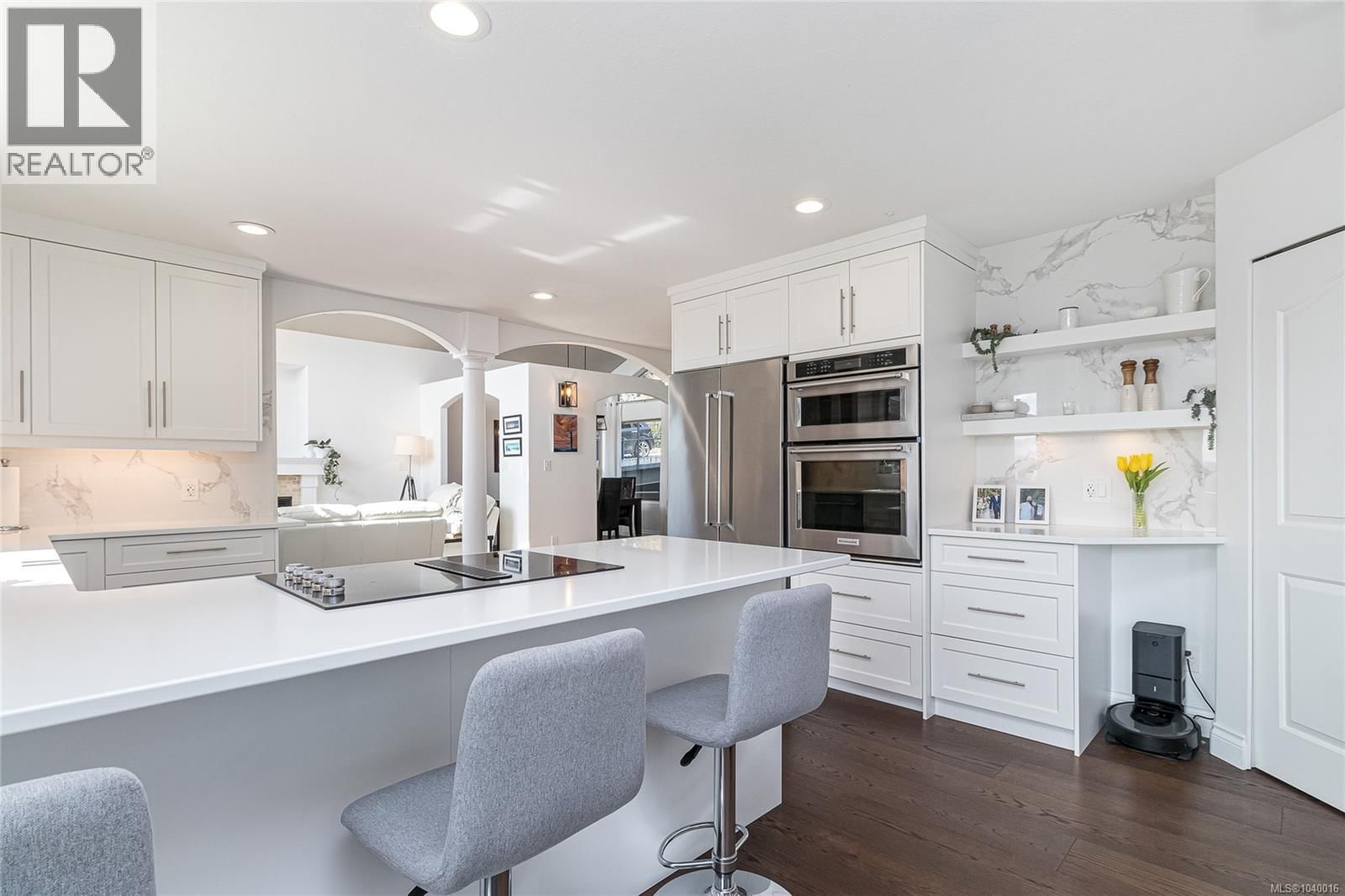 150 Rainbow Crescent property photo