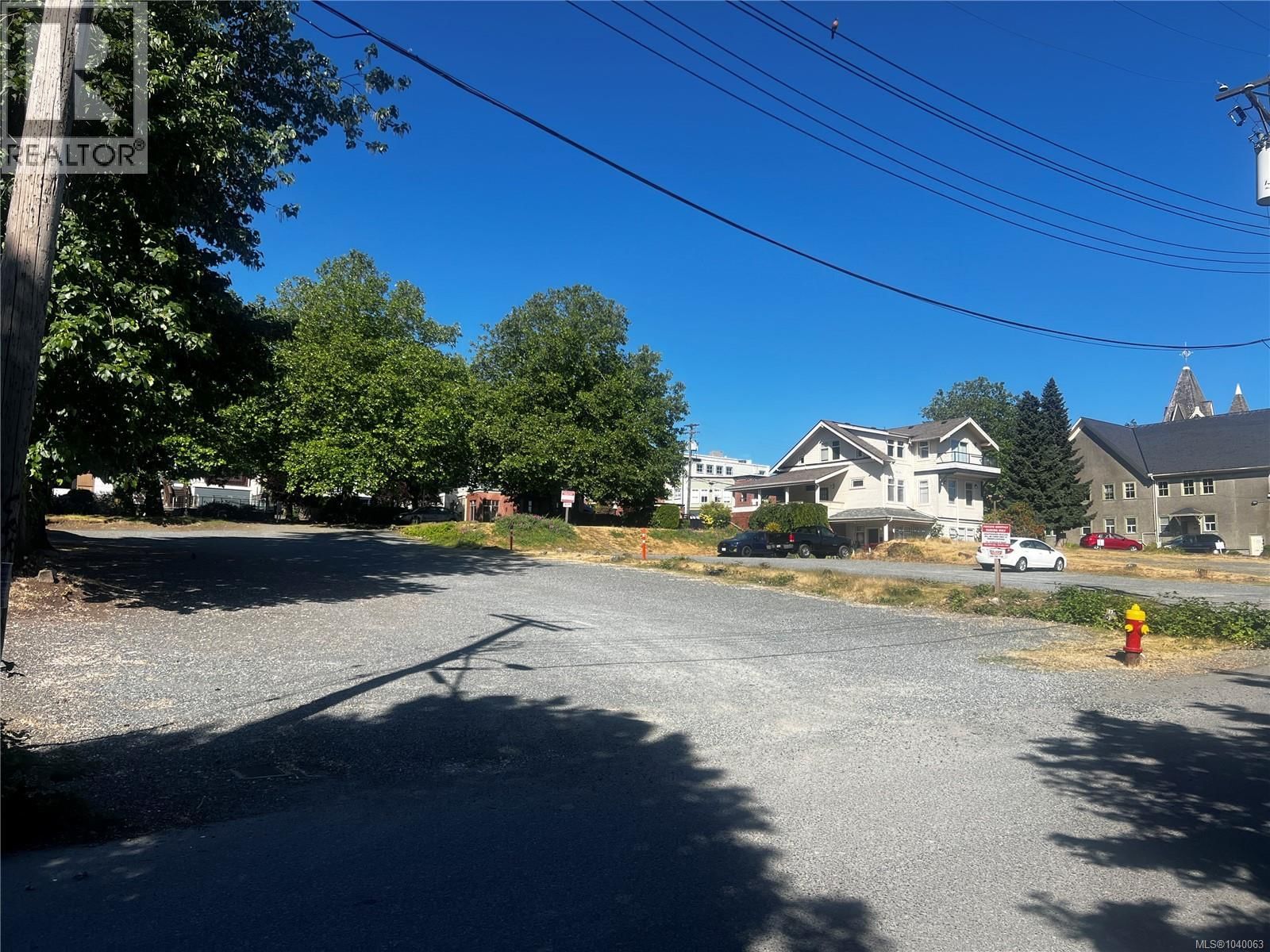 352 Wesley Street property photo