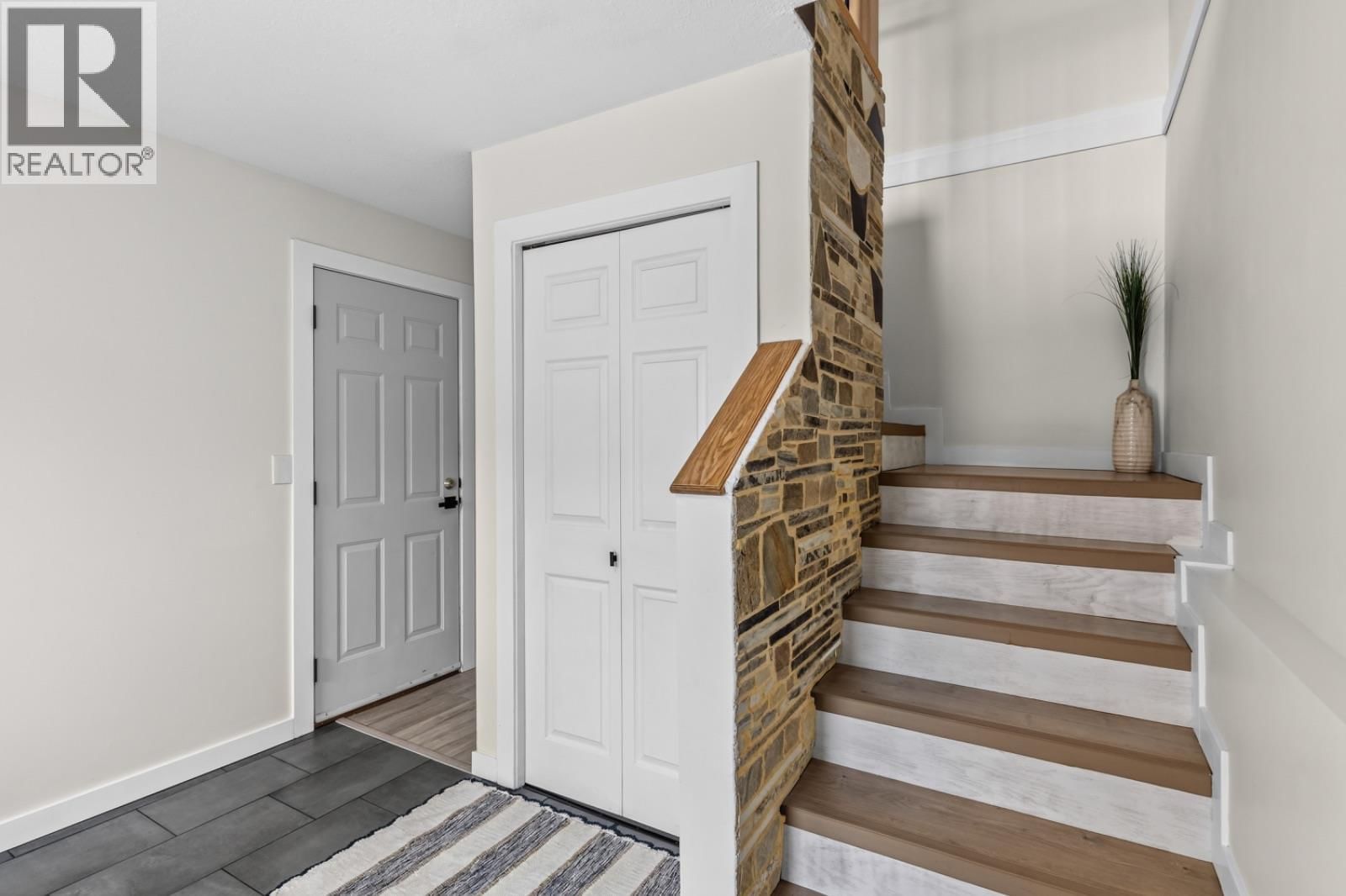 2942 MCALLISTER ROAD Image 9