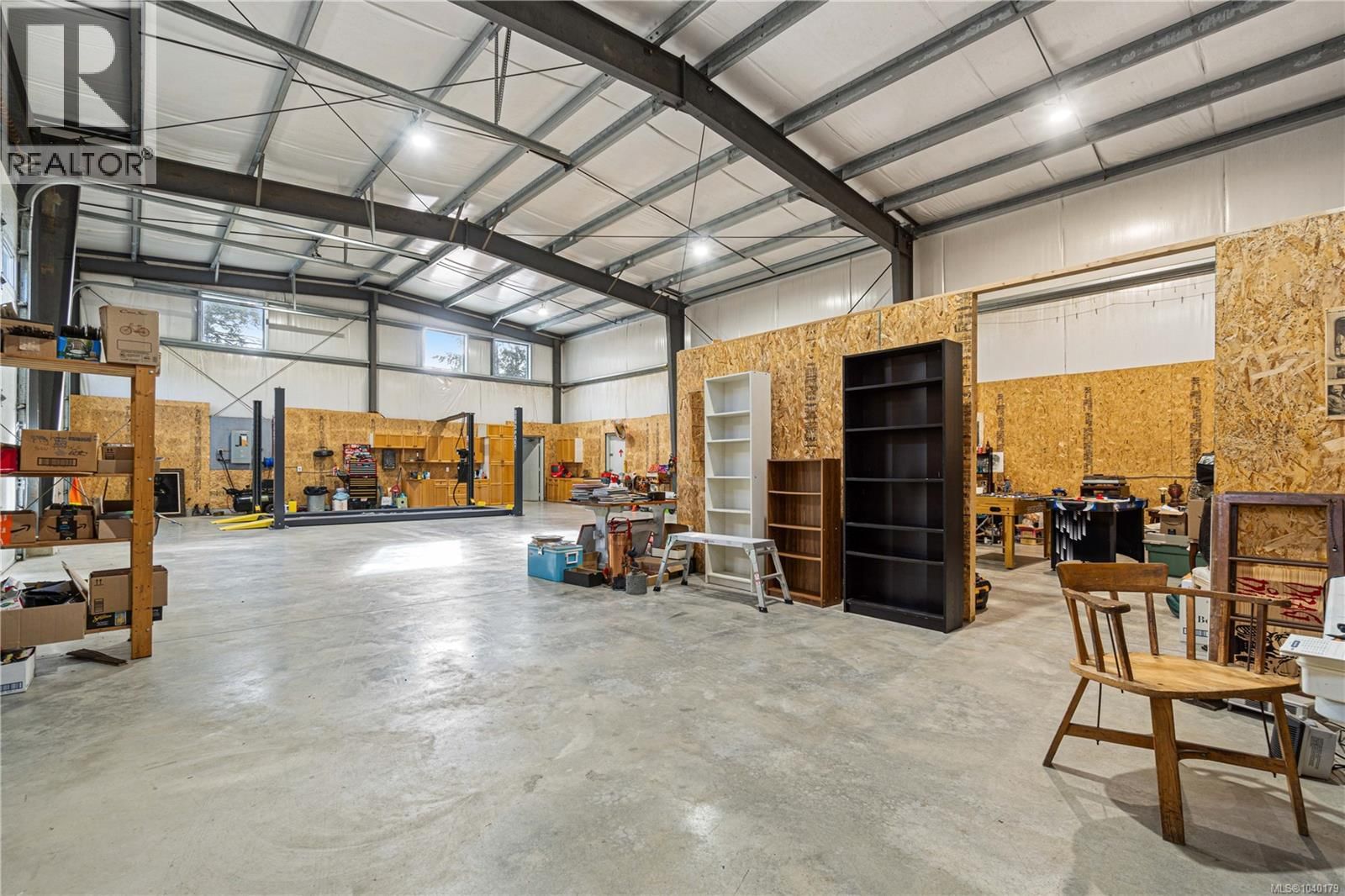 1143 Bellevue Road property photo