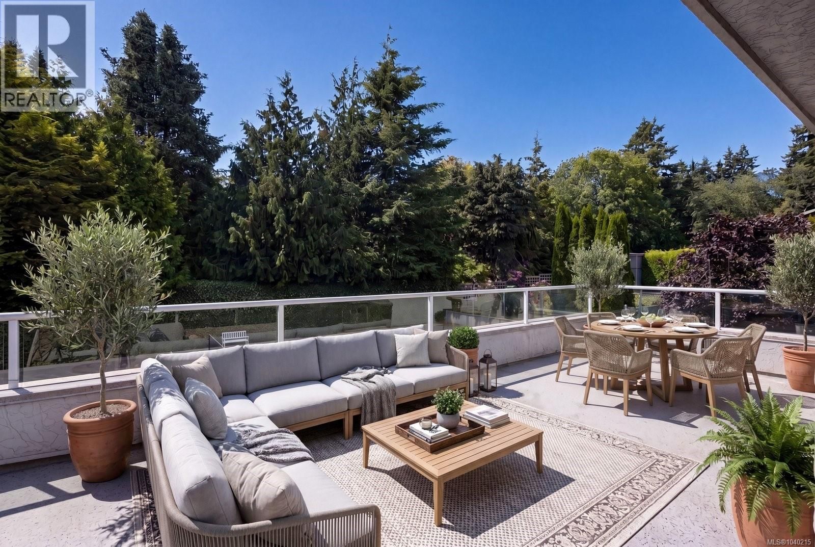 2980 Sea View Road property photo