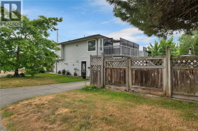 2094 Albea Road | Campbell River British Columbia | Slide Image Forty-five