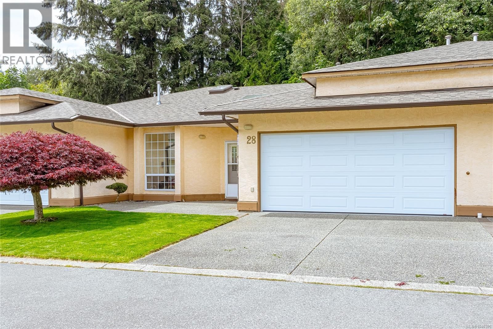 28 2979 River Road property photo