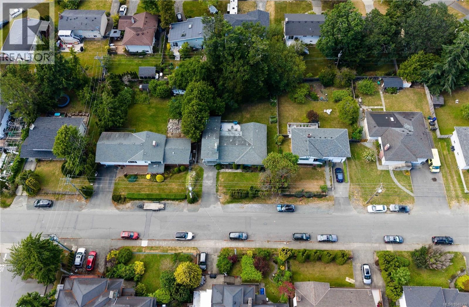 1846 Fairburn Drive property photo