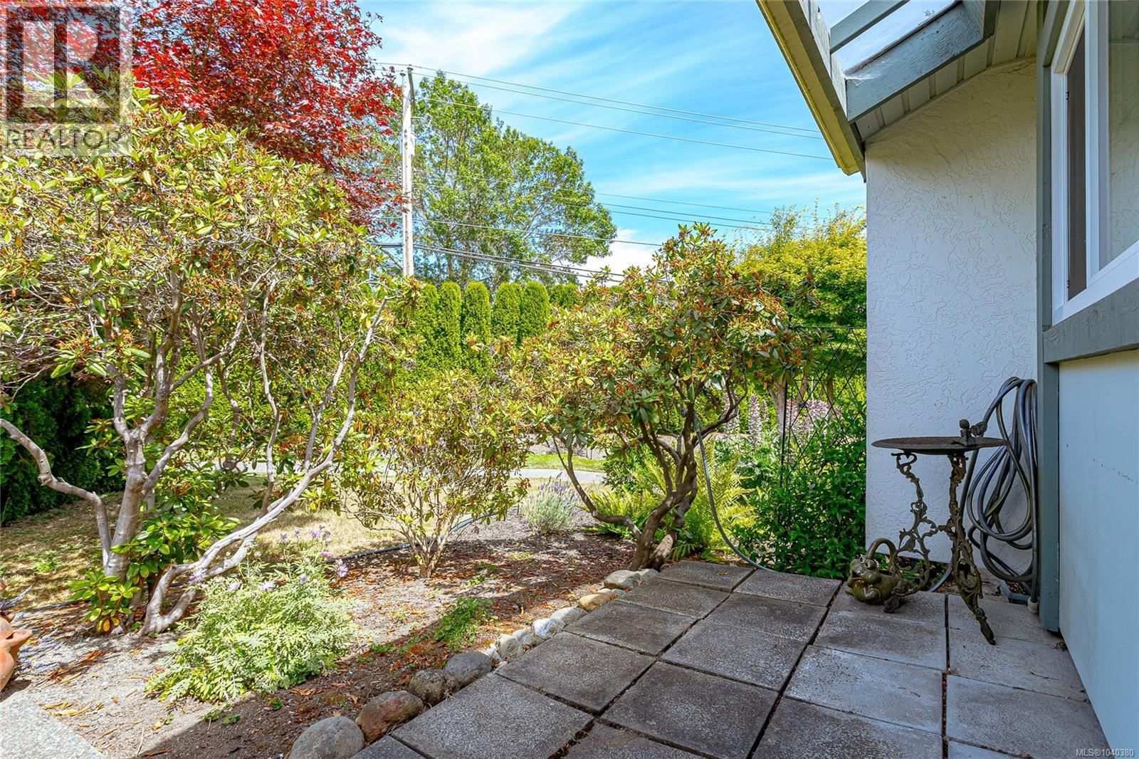 2 4140 Interurban Road property photo
