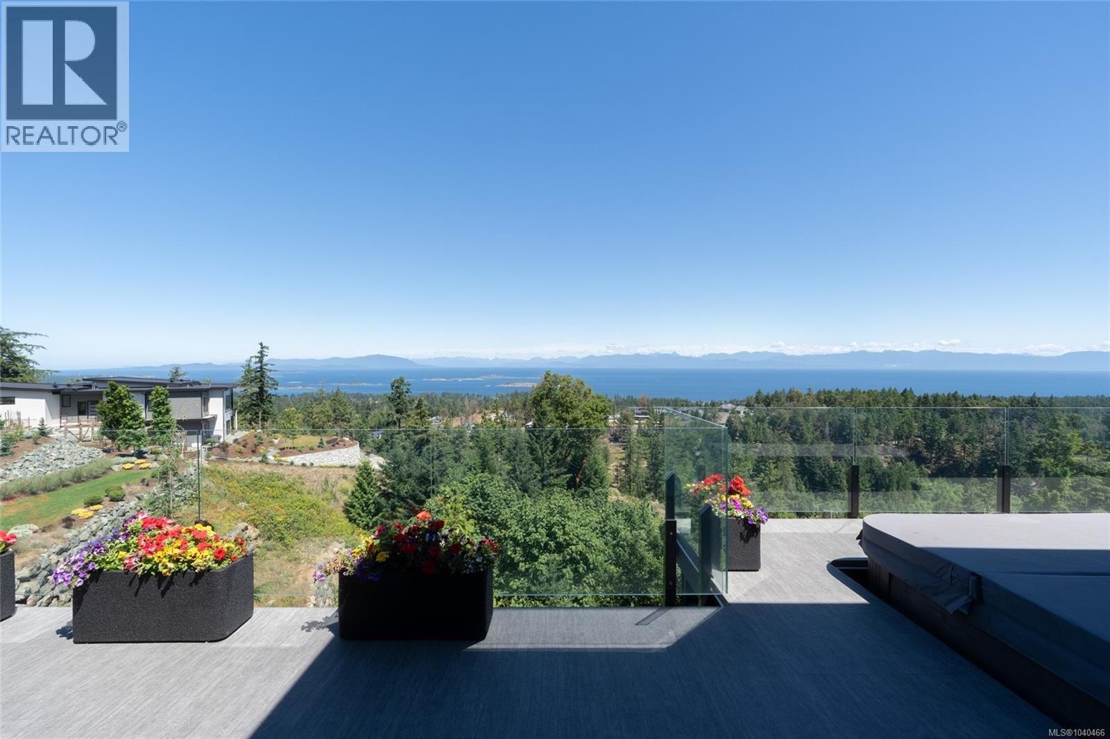 7376 High Ridge Crescent property photo
