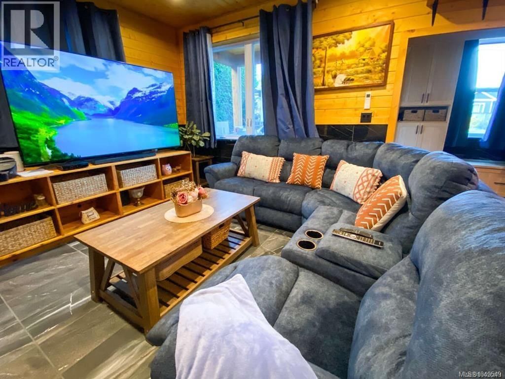 1591 Cowichan Bay Road property photo