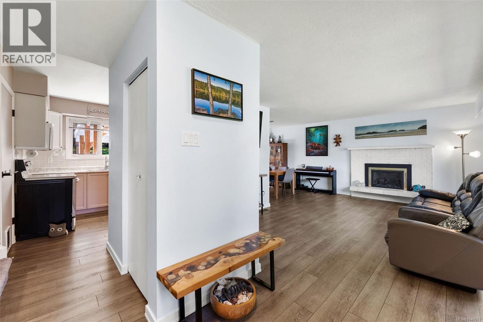 1931 Cinnabar Drive property photo