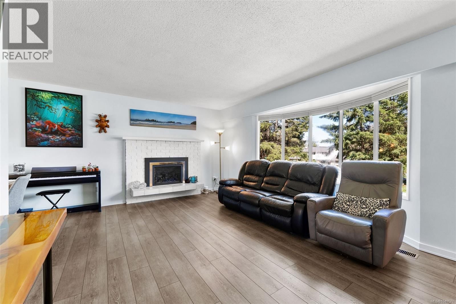 1931 Cinnabar Drive property photo